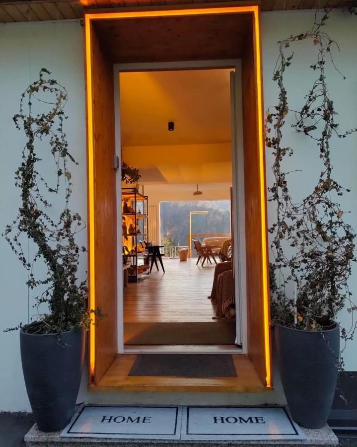 Shard Boutique Hotel-Adult Only Braşov Eksteriør bilde