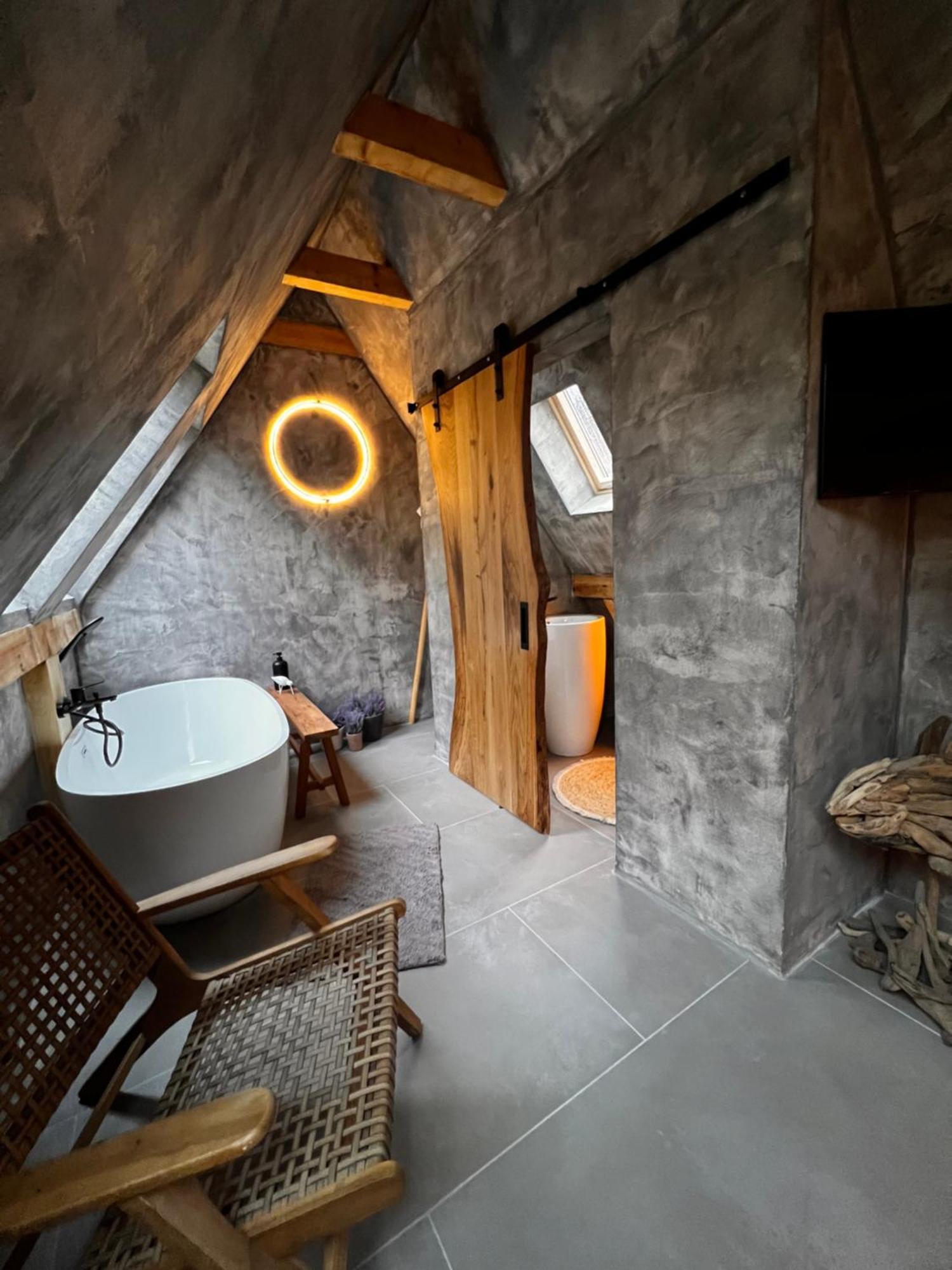 Shard Boutique Hotel-Adult Only Braşov Eksteriør bilde