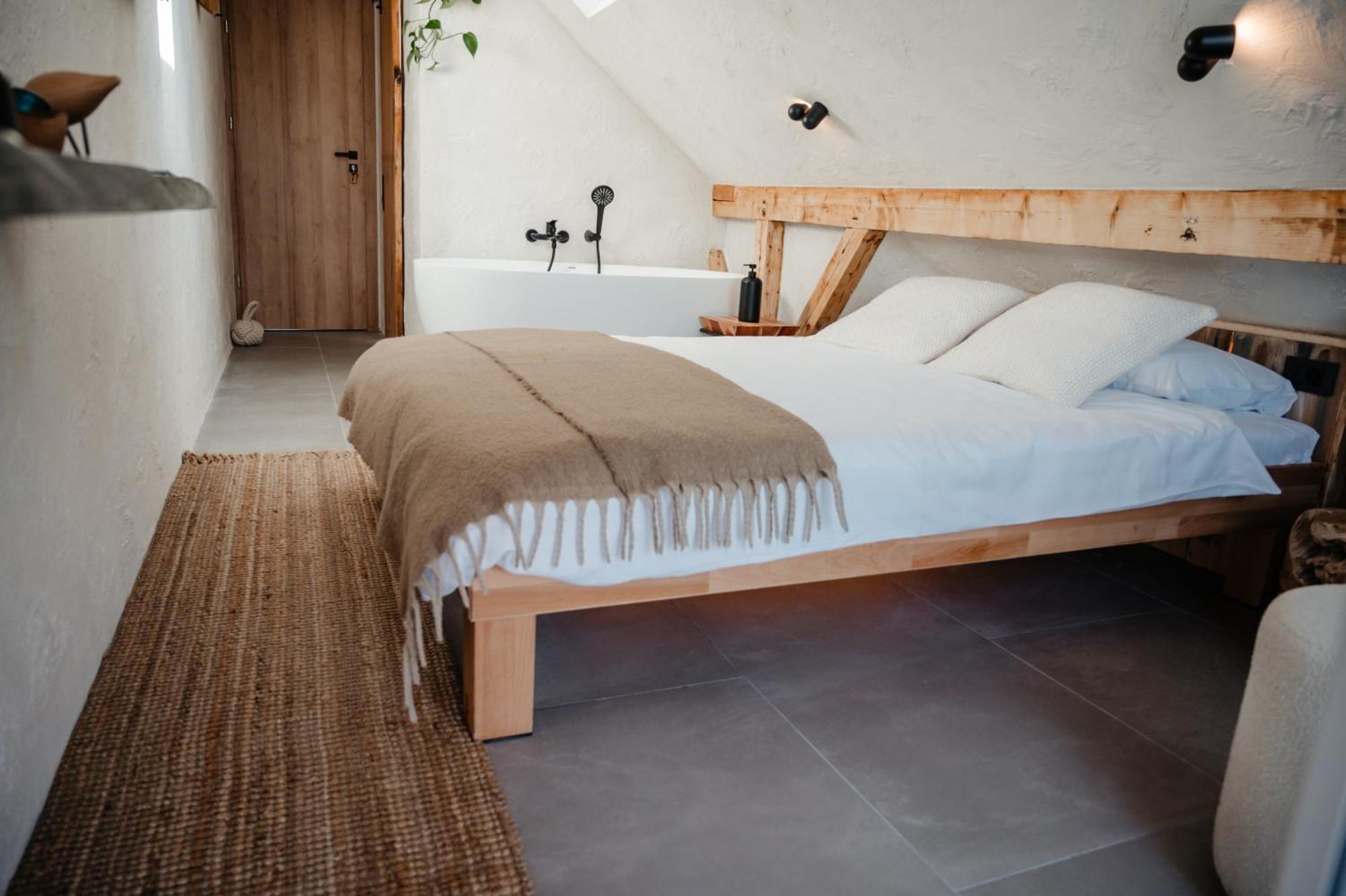 Shard Boutique Hotel-Adult Only Braşov Eksteriør bilde